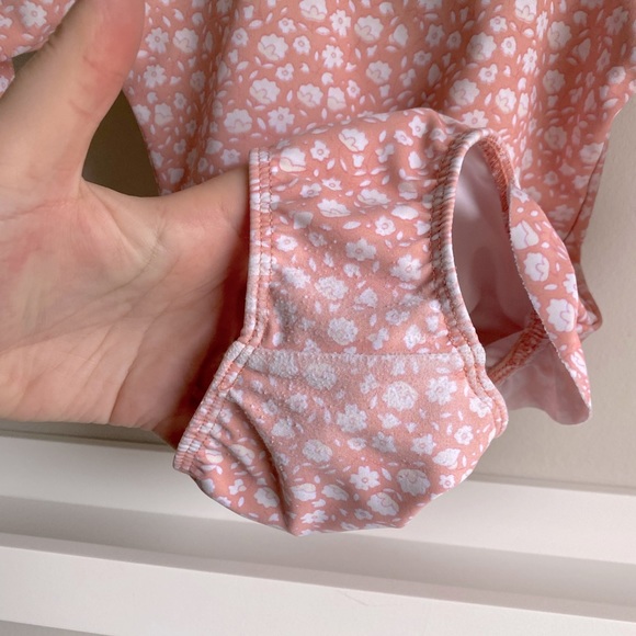 *SOLD* Minnow swim antique floral pink baby rashguard bathing suit size 1 - Picture 6 of 6